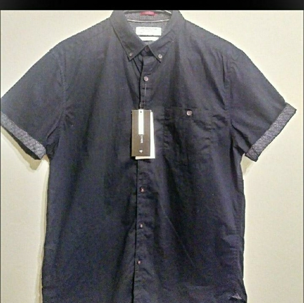 Button up Black shirt L slim fit